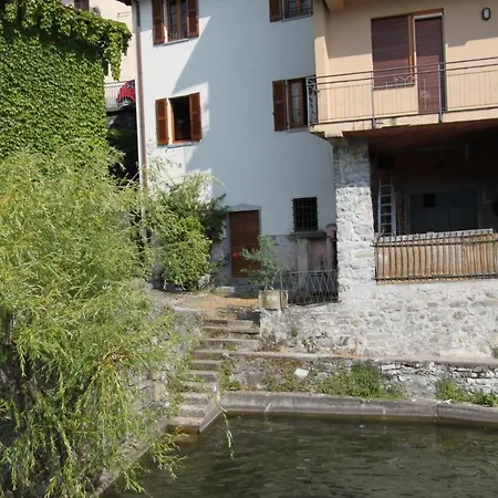 Apartment Il Vecchio Porto Lezzeno